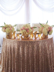 Best Rose Gold Centerpieces for Weddings